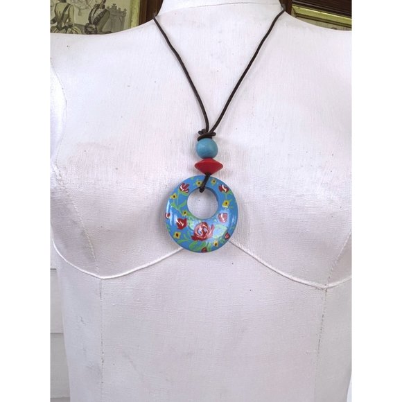 Vintage 1980s Flower Painted Wood Pendant Earrings Set - Picture 6 of 8